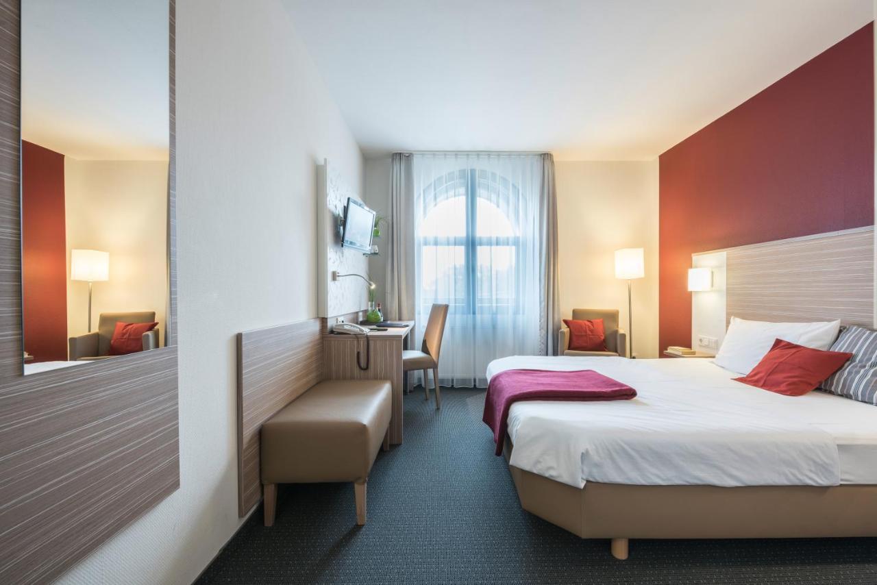 Hotel Monika Büttelborn Extérieur photo