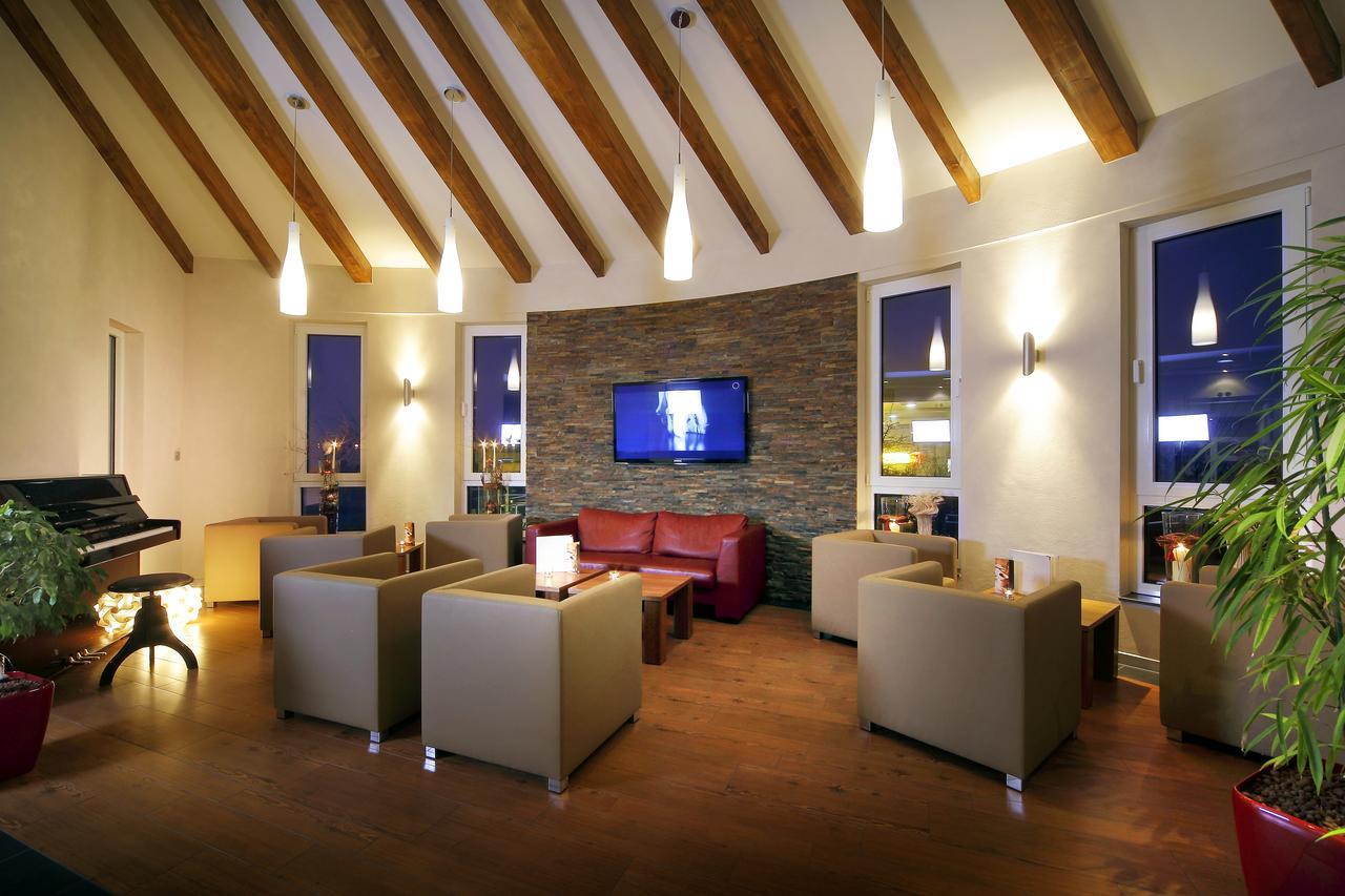Hotel Monika Büttelborn Extérieur photo